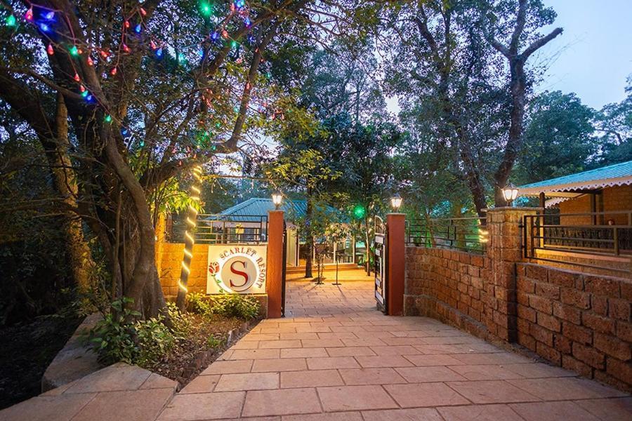 Scarlet Resort Matheran Exterior photo